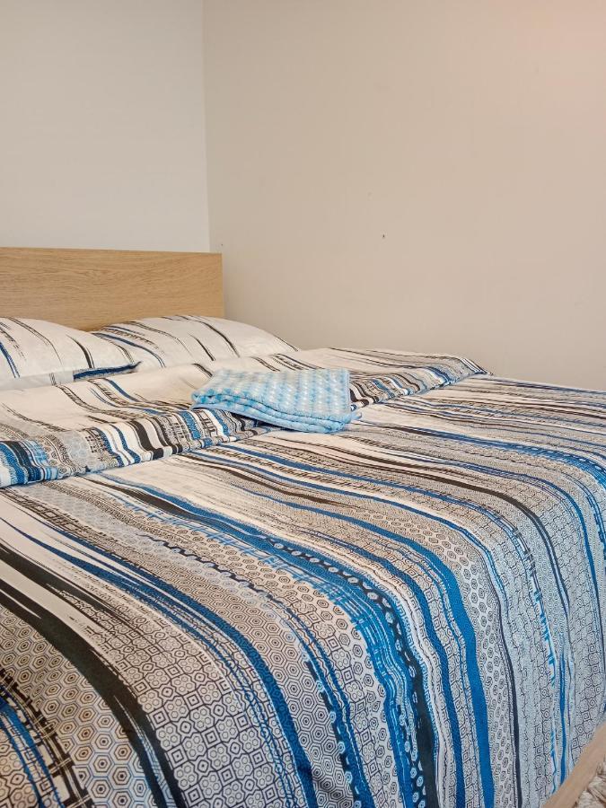 Bed and Breakfast La Madriguera Рашин Екстер'єр фото