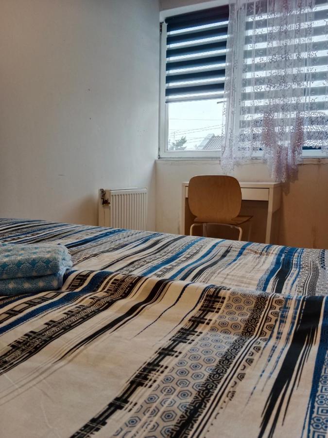 Bed and Breakfast La Madriguera Рашин Екстер'єр фото