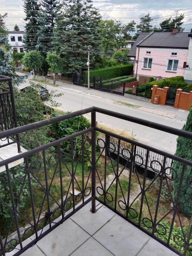 Bed and Breakfast La Madriguera Рашин Екстер'єр фото